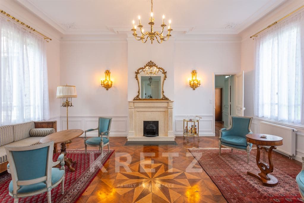 Charming 19th Century Castle with Swimming Pool 5