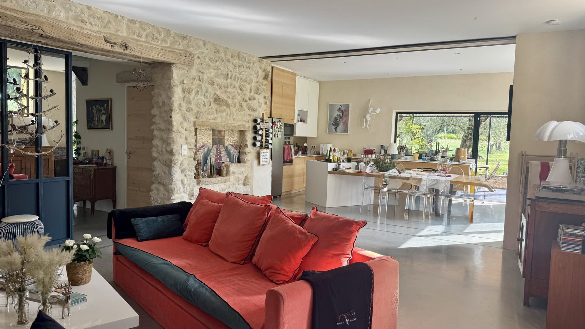 Renovated Provençal Mas With Independent Gîtes And Views Of Mont Ventoux 5
