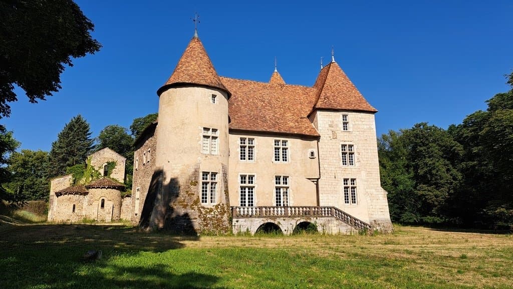 Exceptional Castle With Romanesque Chapel, Gîtes, And 14 Hectare Park