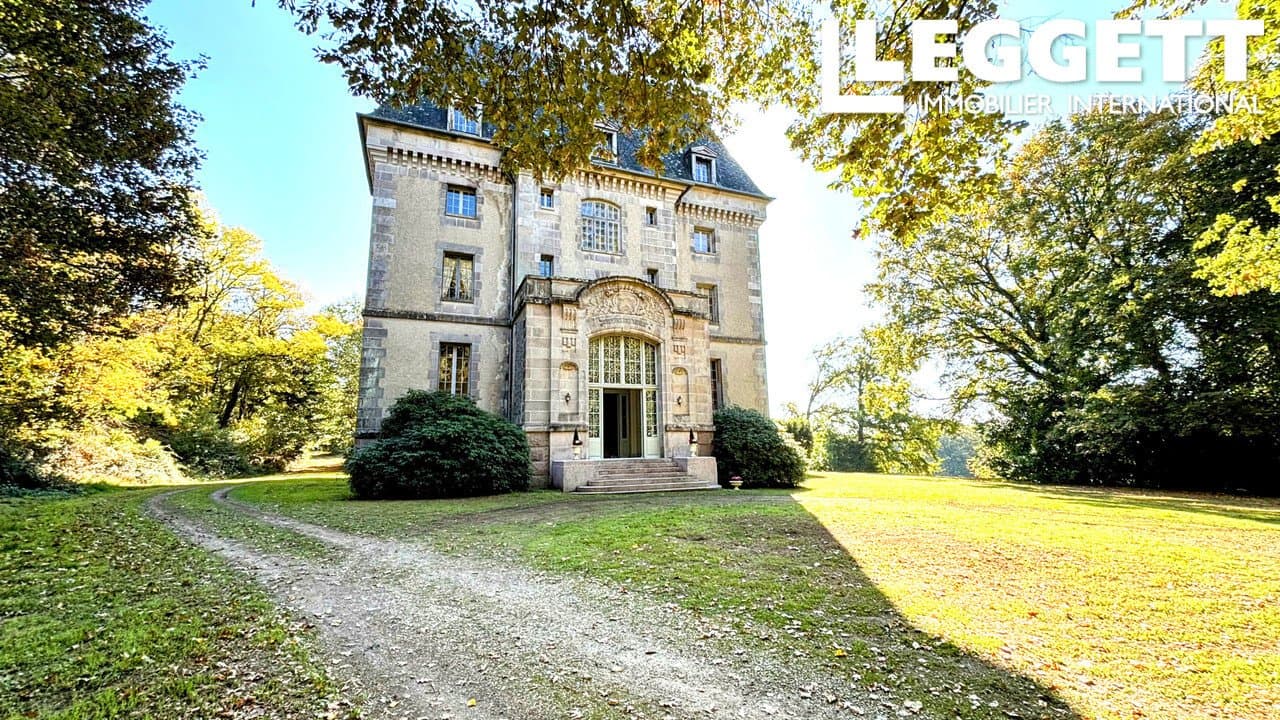 Elegant 19th Century Château With Historic Gatehouse And Stables