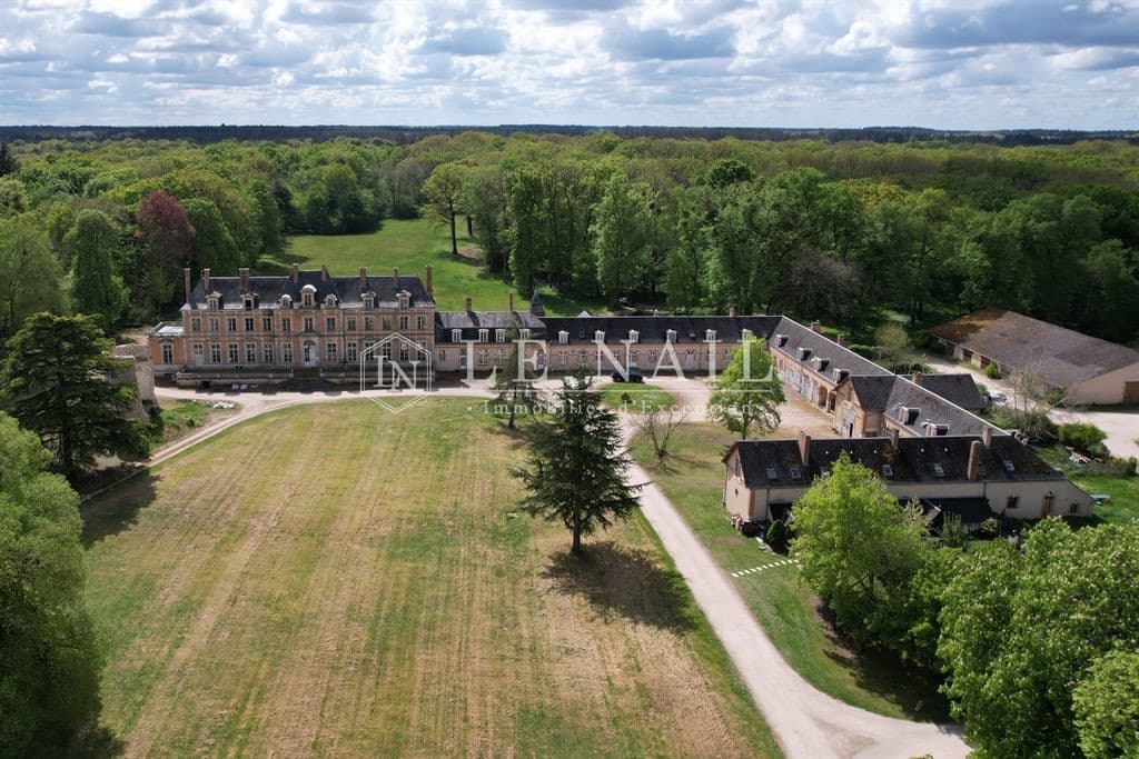 Elegant Château with Extensive Grounds and Rental Properties 3