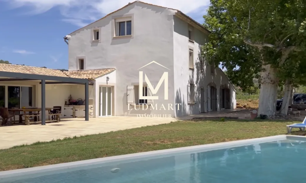 Charming Bastide With Vineyard And Pool Near Cotignac