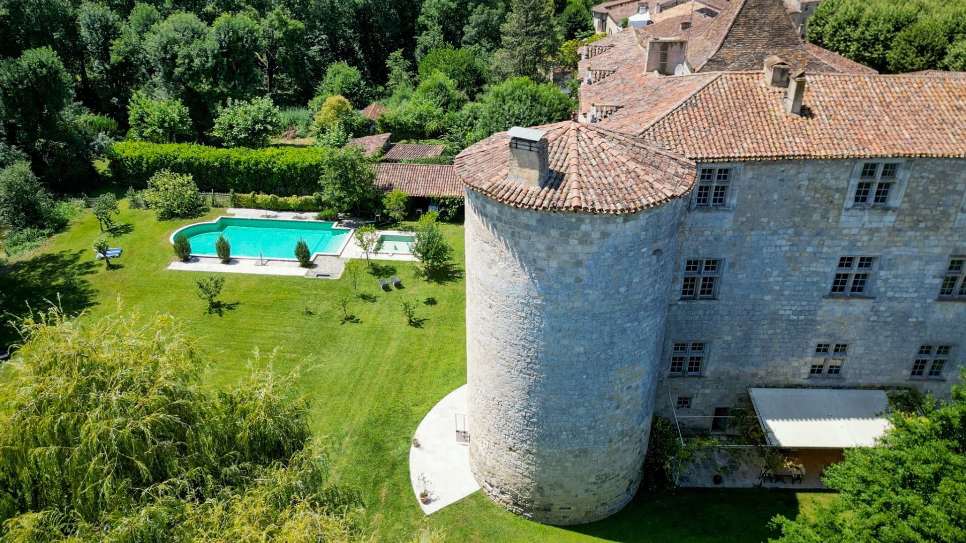 Château de Fourcès 2 Bedrooms 2