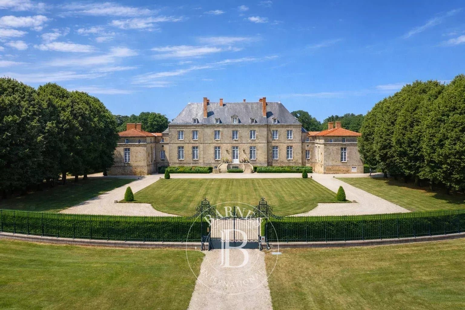Elegant 18th Century Château With Guest House And 42 Hectares — in Vendée, Pays de la Loire