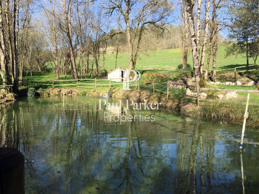 Exceptional 18th Century Castle With Heated Pool And Golf Course 5