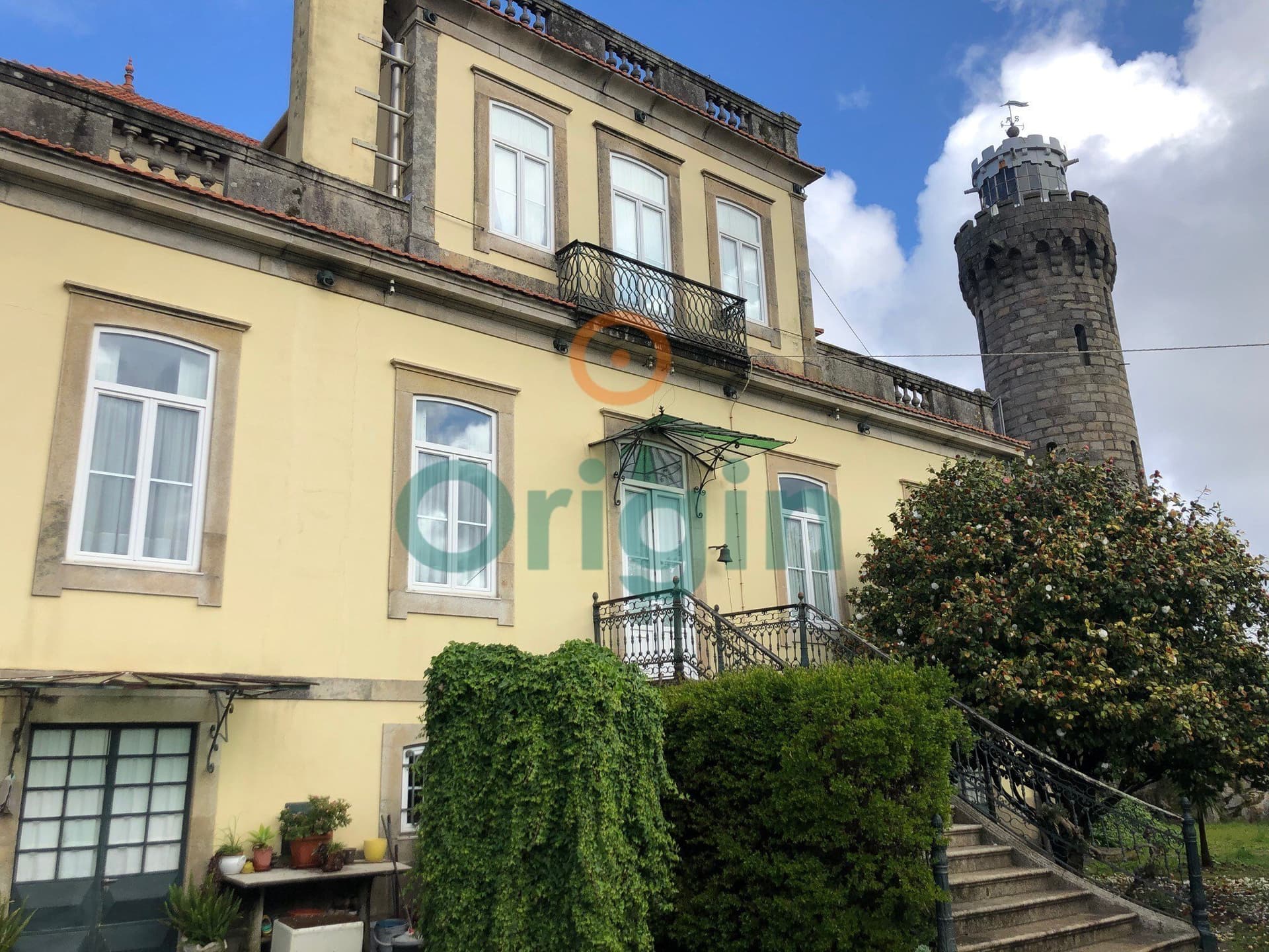 Stunning 19th Century Estate With Mansion And Lush Gardens 4