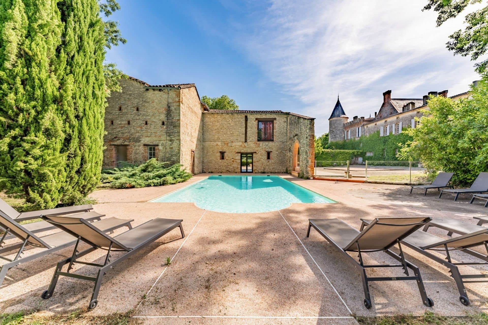 Historic Castle with Reception Hall and Swimming Pool in Lauragais 5