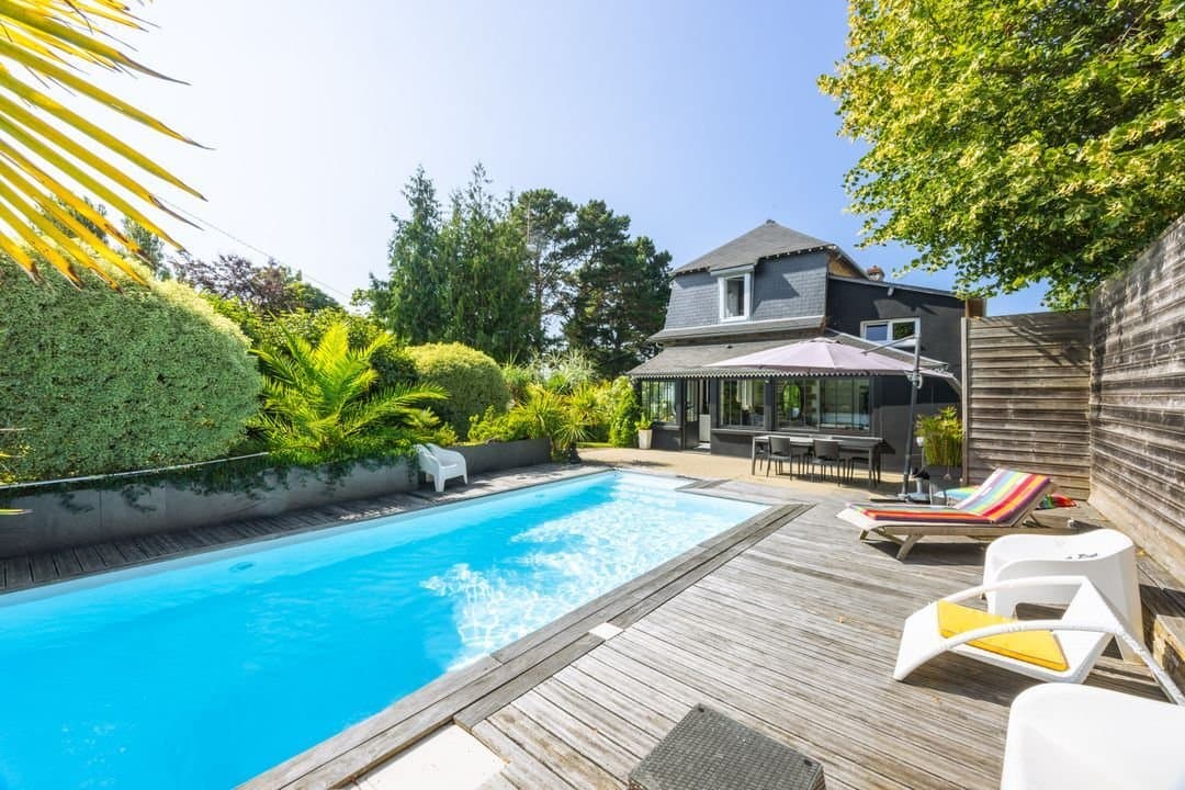 Charming House With Swimming Pool Near Prieuré Beach 2