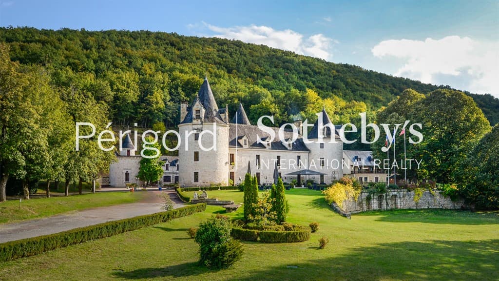 Historic Château With Extensive Grounds And Amenities — Château for sale in Dordogne, France