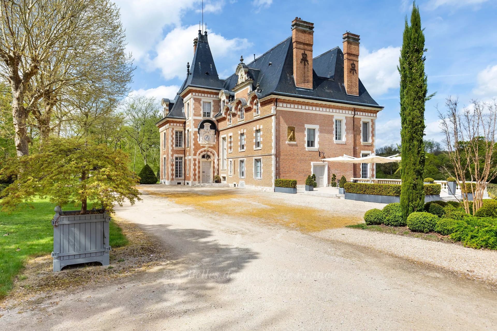 Renovated 19th Century Château Set Within A 30 Hectare Wooded Estate