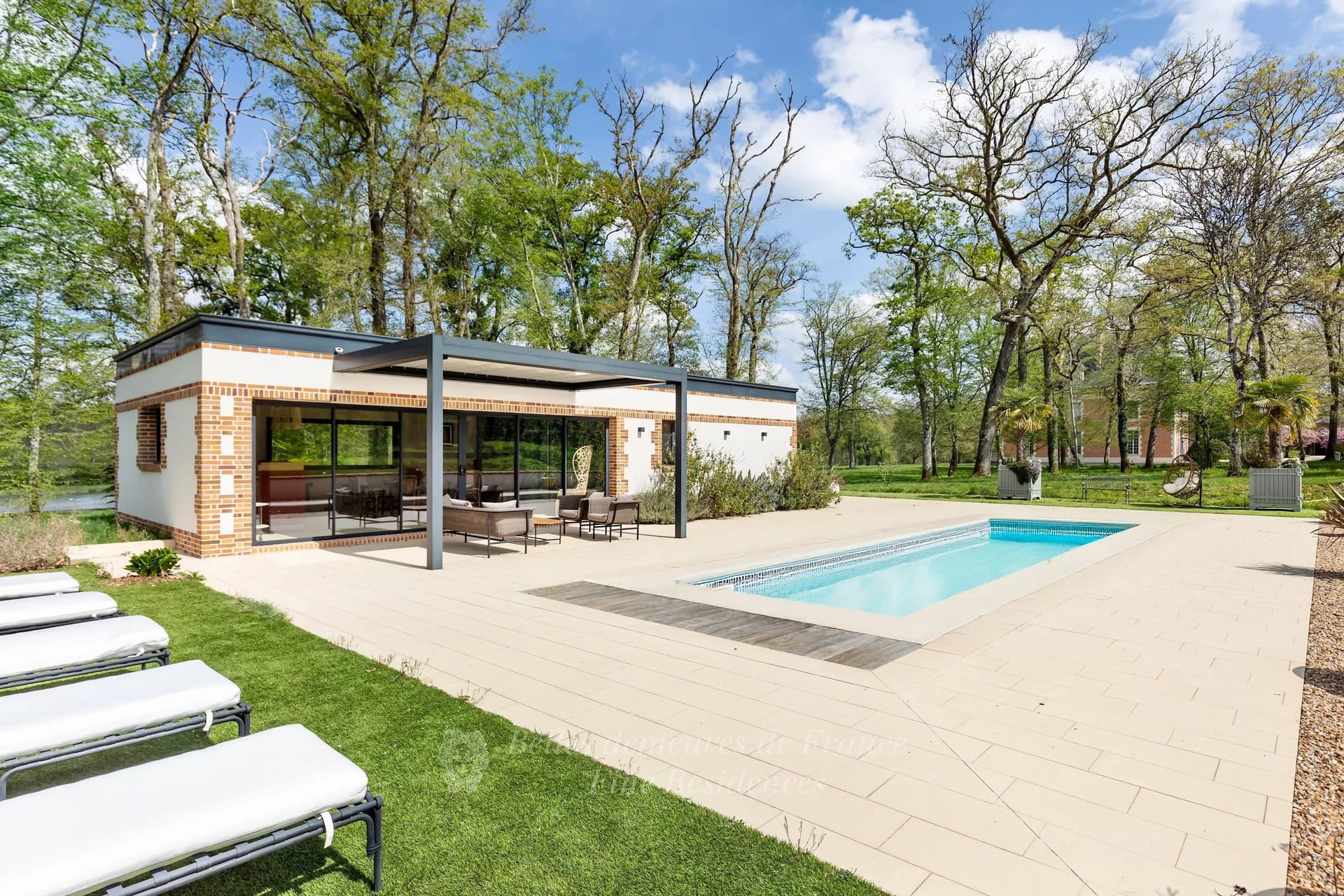 Renovated 19th Century Château Set Within A 30 Hectare Wooded Estate 3