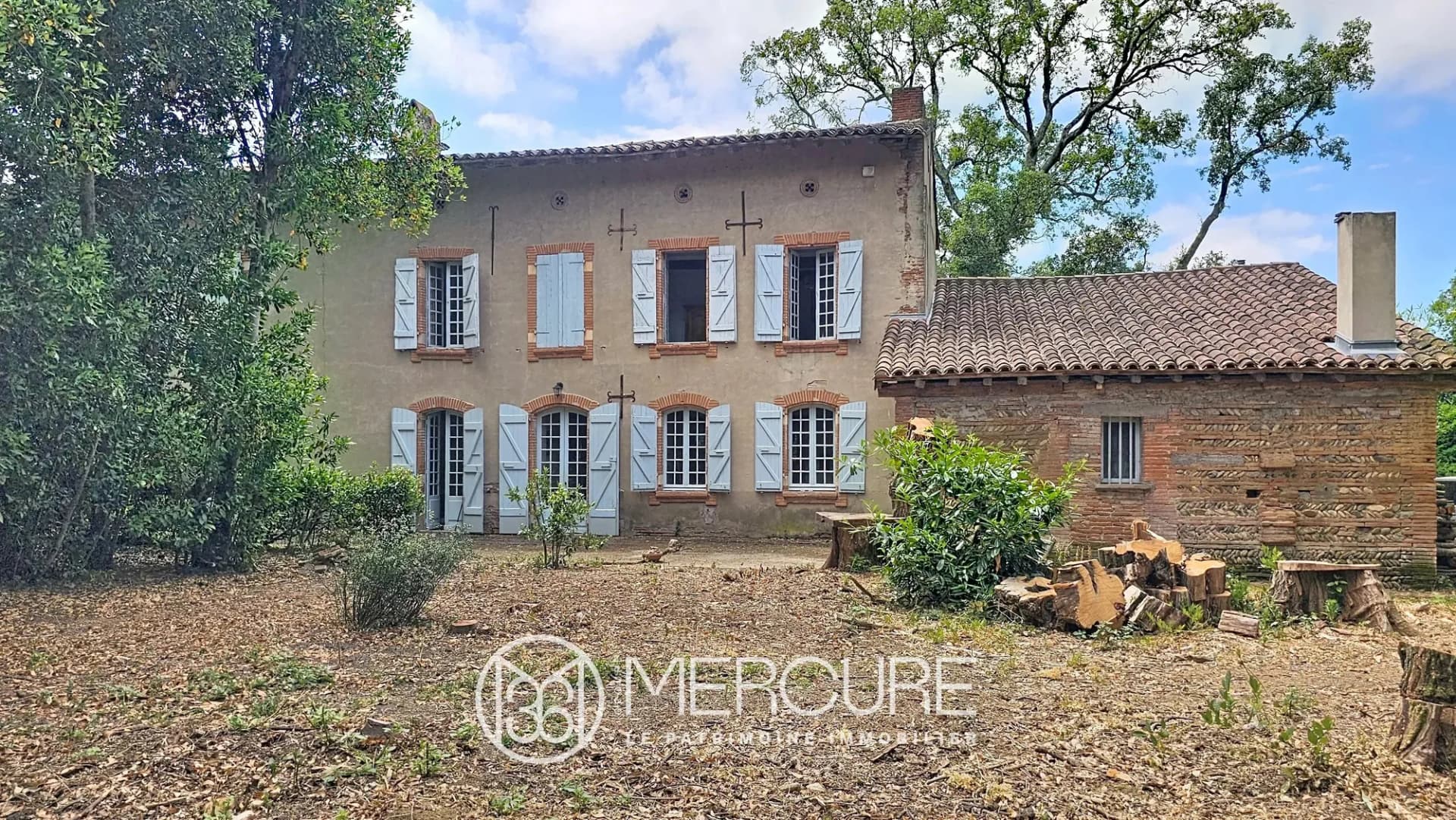 Charming Country Estate With Dovecote And Landscaped Park Near Toulouse 2
