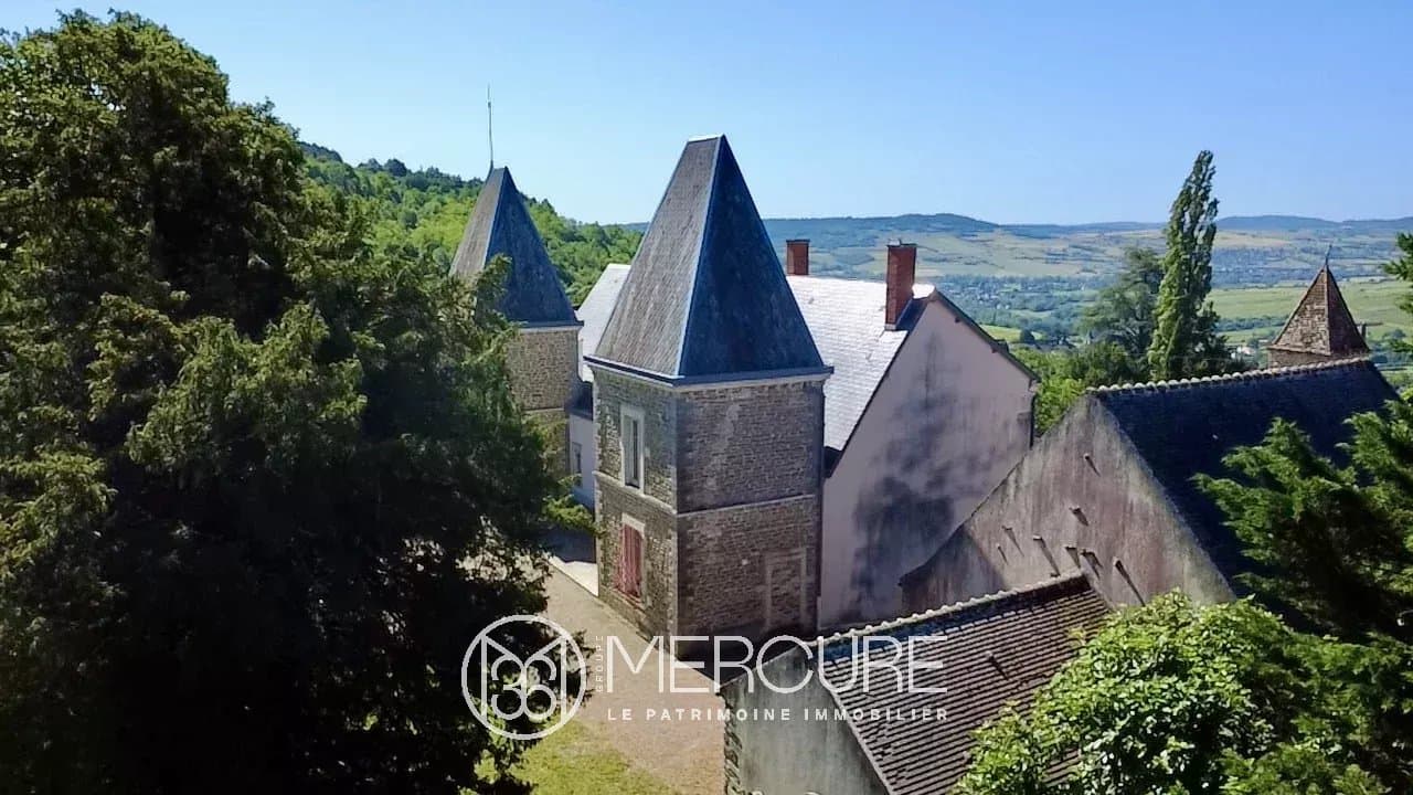 Characterful Castle with Panoramic Views and Extensive Grounds 2
