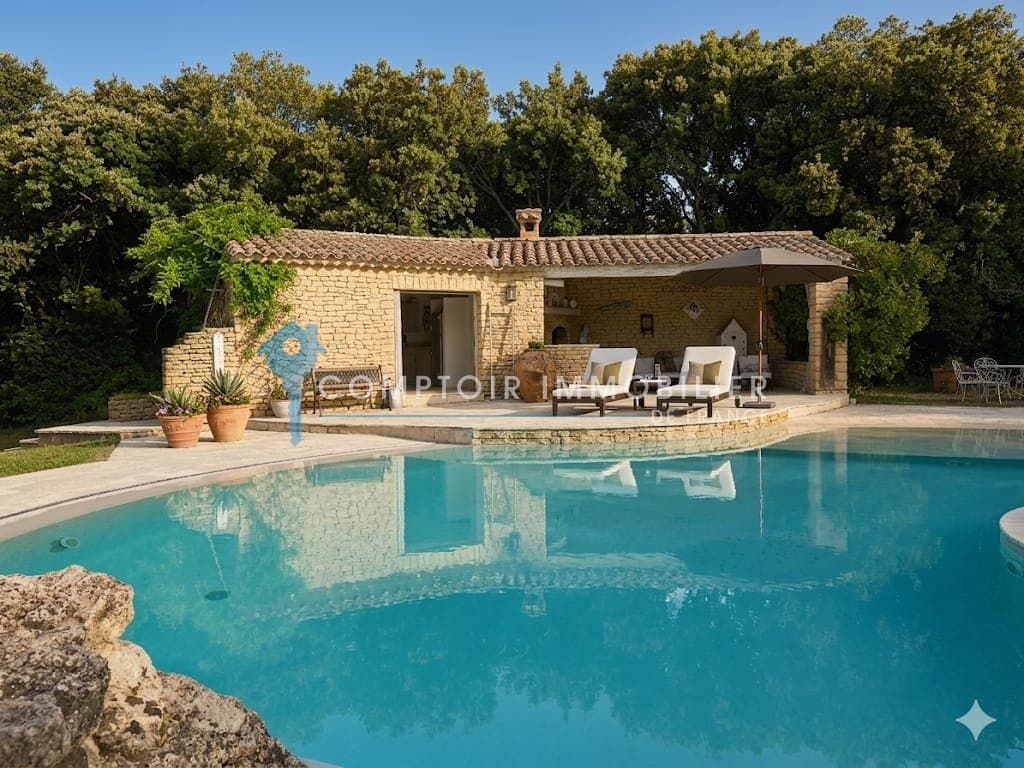 Exceptional Property With Pool And Independent Chalet In Les Baux-de-Provence 3
