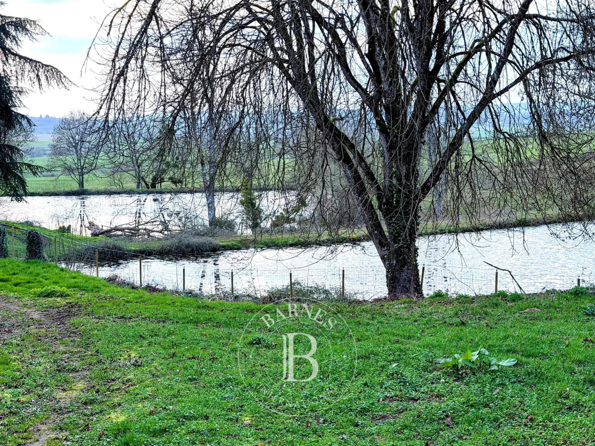 Historic 14th and 15th Century Castle with Farmhouse and Beautiful Grounds 3