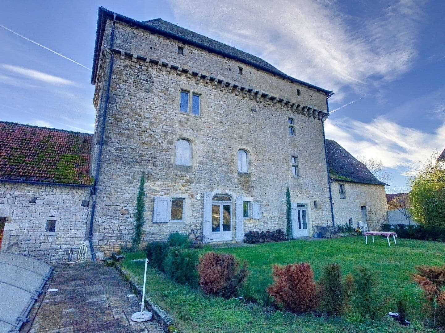 Magnificent 13th Century Castle Overlooking The Lot Valley 3