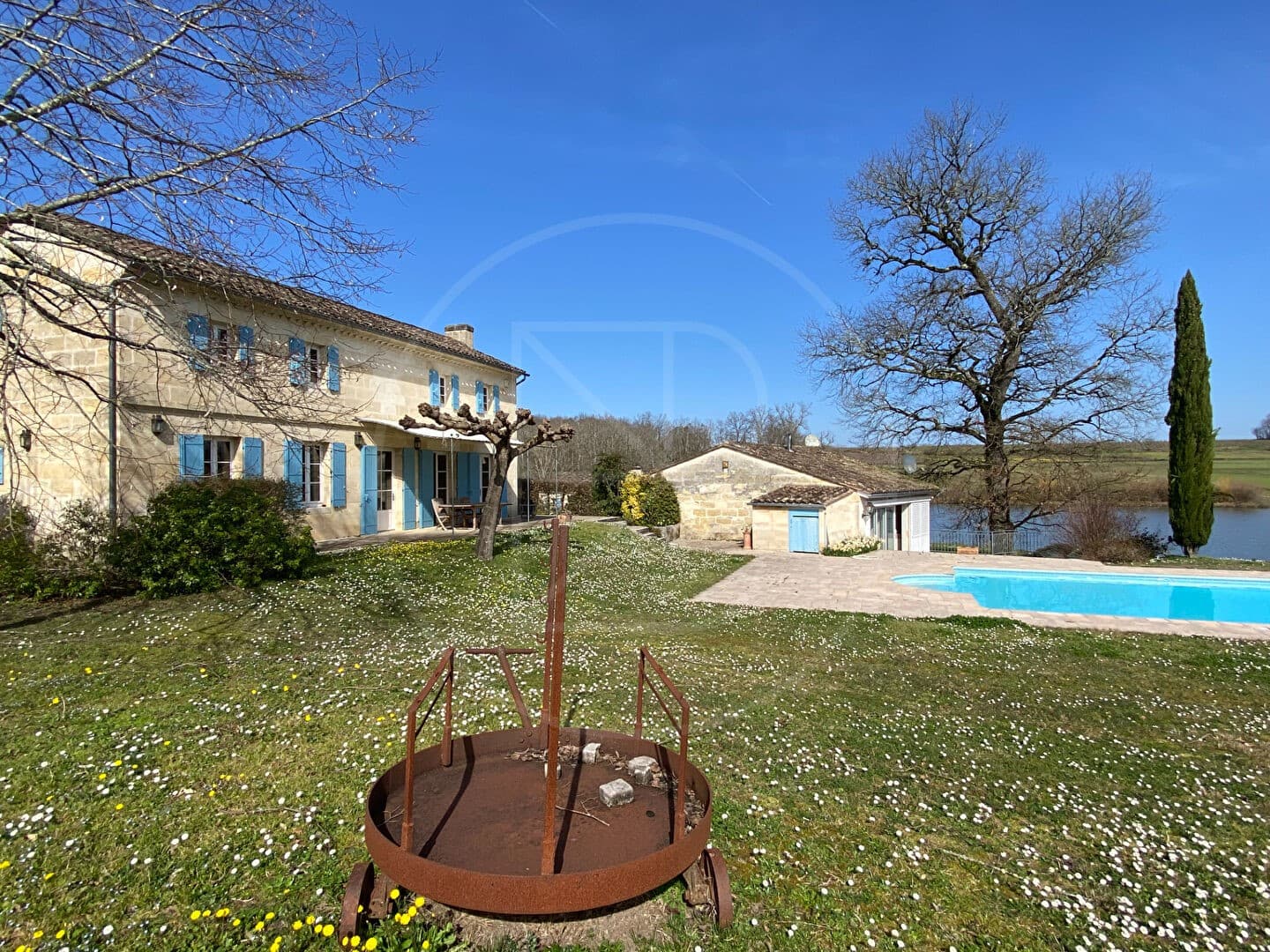 Exceptional Castle With Two Houses And Lake Views 5