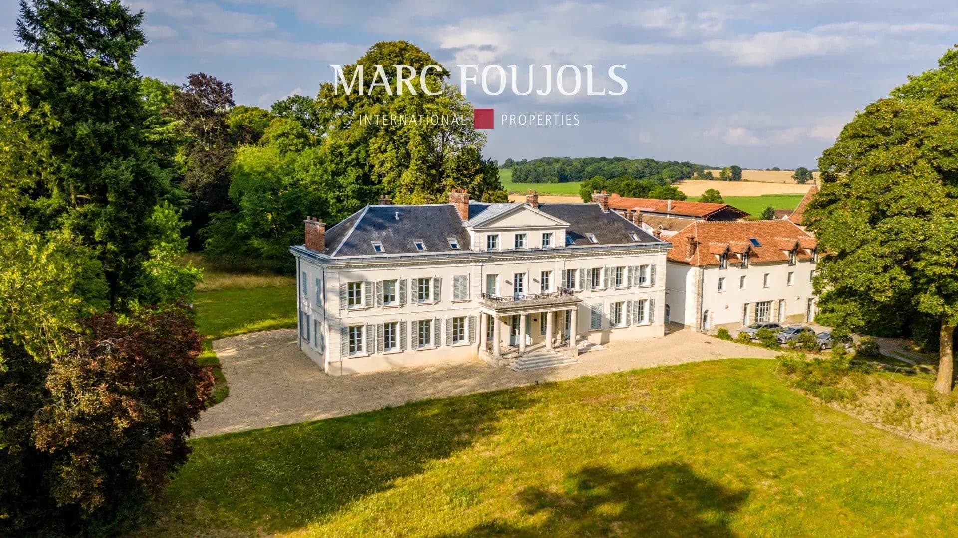 Historic Château with Extensive Grounds Near Paris 3