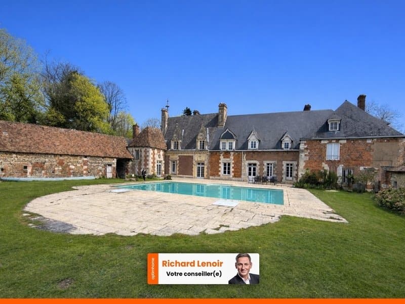 Exceptional 16th Century Manor House Set Within A 2 Hectare Park 4