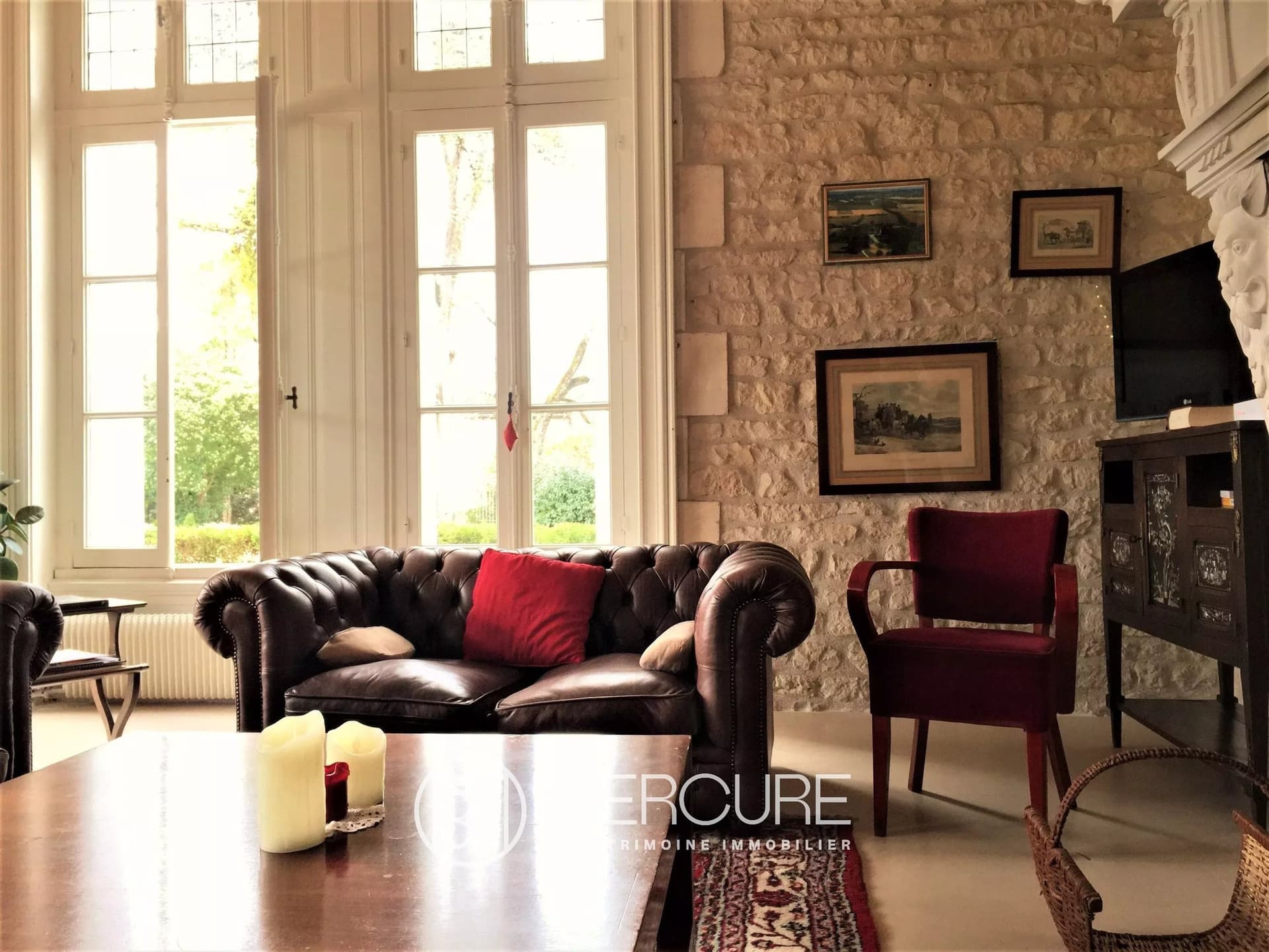 19th Century Château With Guest Houses, Sauna, And Swimming Pool 5