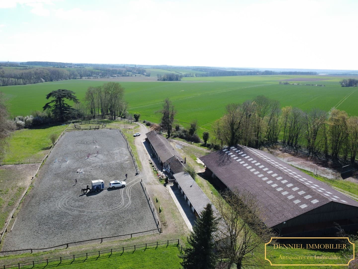 19th Century Château-Hotel With Spa And Private Stud Farm 3