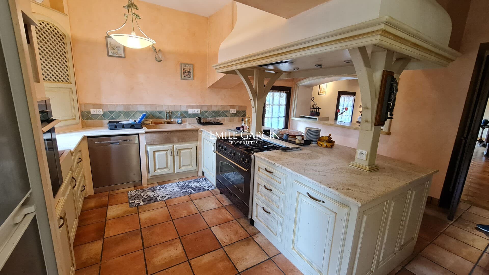 Castles for sale in Haute Provence