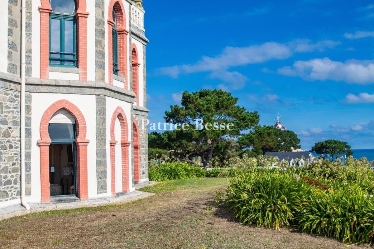Moorish Revival Villa With Panoramic Sea Views In Brittany 4