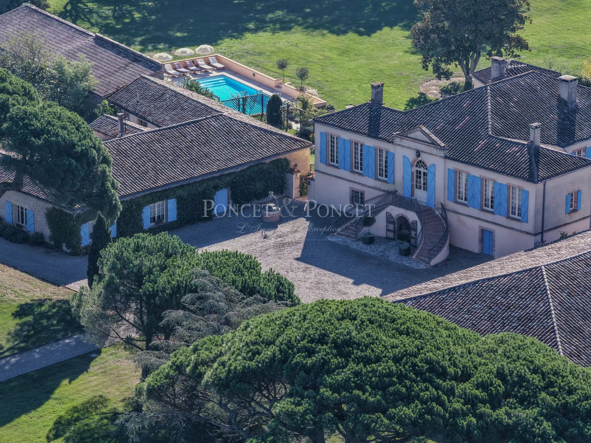 Charming 18th Century Mansion With Guest House And Heated Pool In Gascony 5