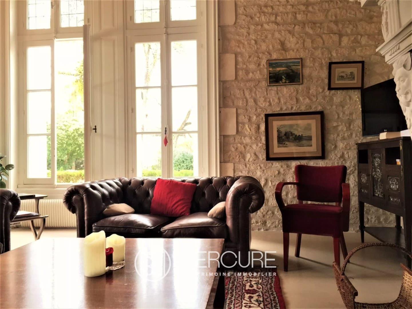 19th Century Château With Guest Houses And Swimming Pool 5