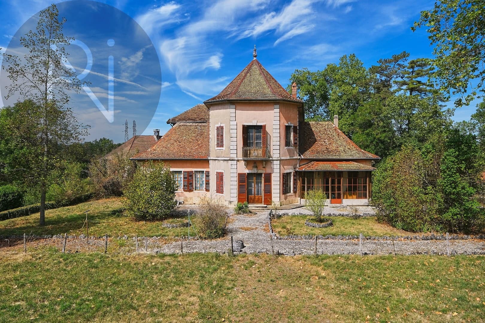 Castles for sale in Haute-Savoie