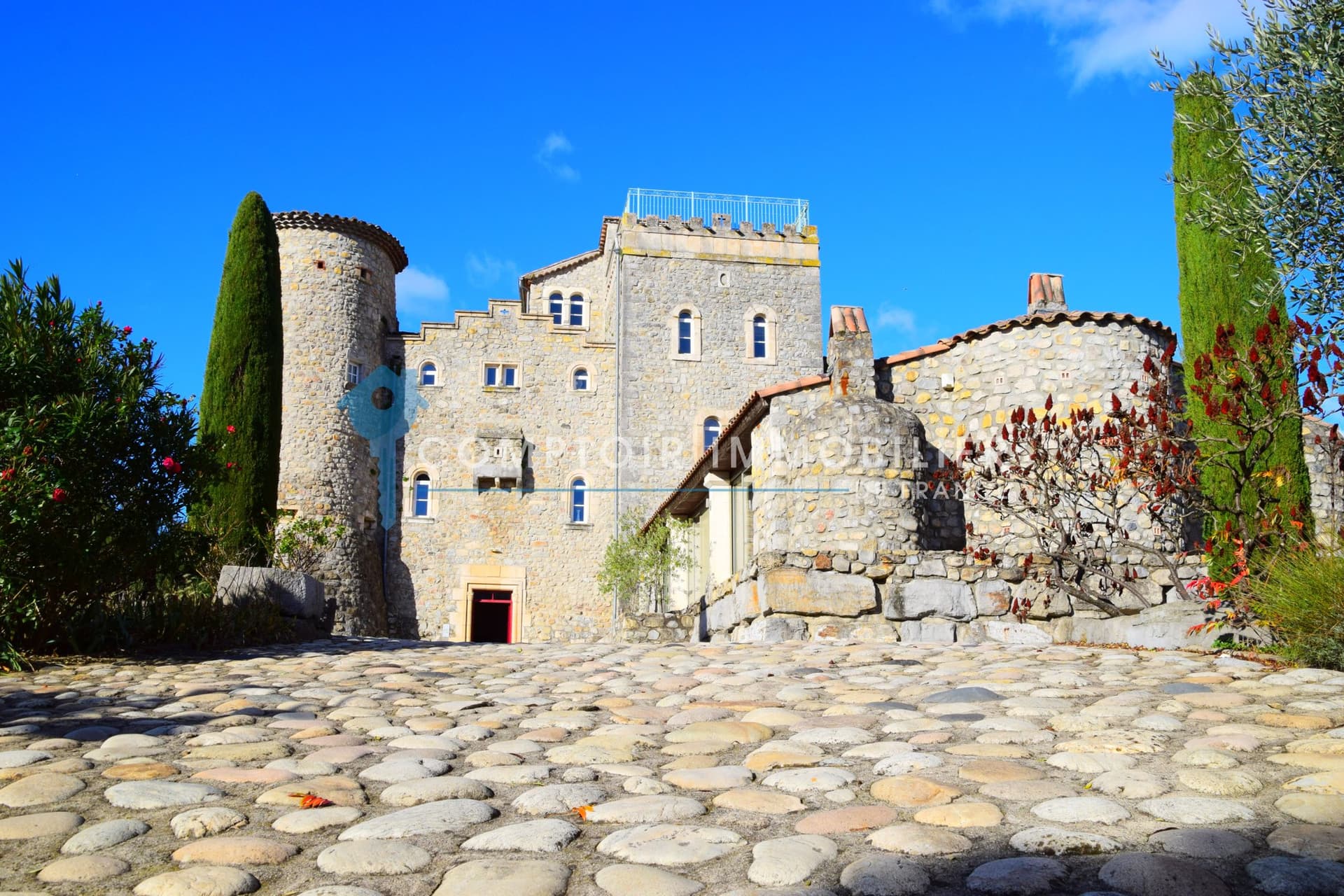 Historic Castle Complex With Cottages And Swimming Pools In Southern Ardèche 2