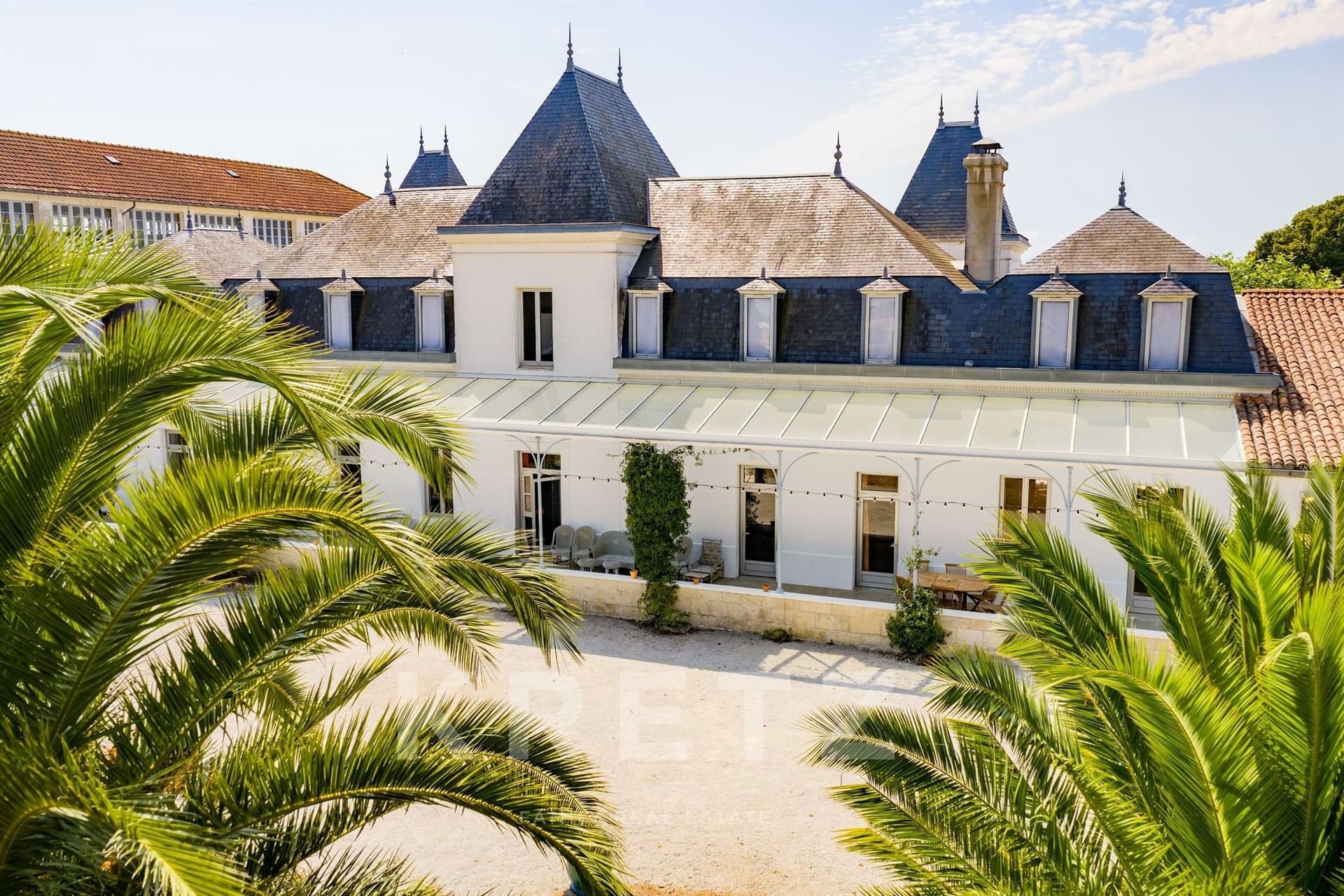 Elegant 19th Century Château with Buildable Grounds 5