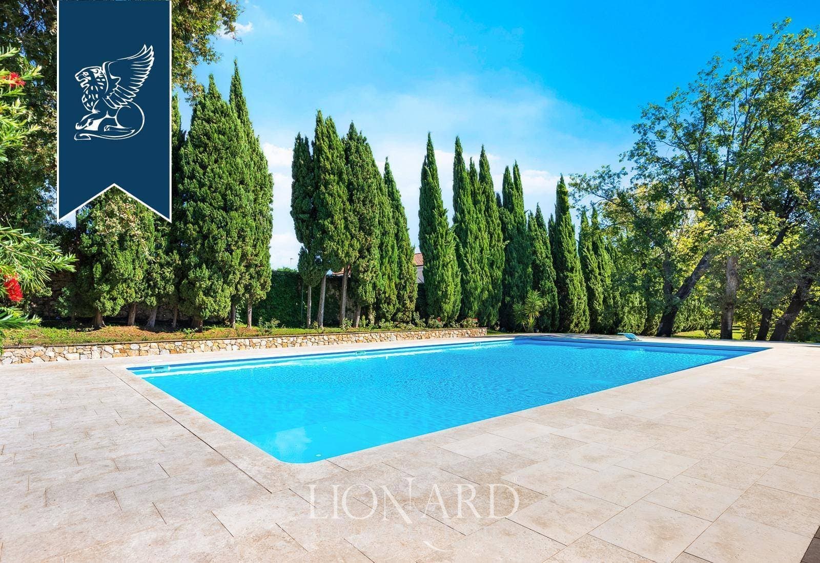 Historic Castle With Infinity Pool And Sea Views In Liguria 2