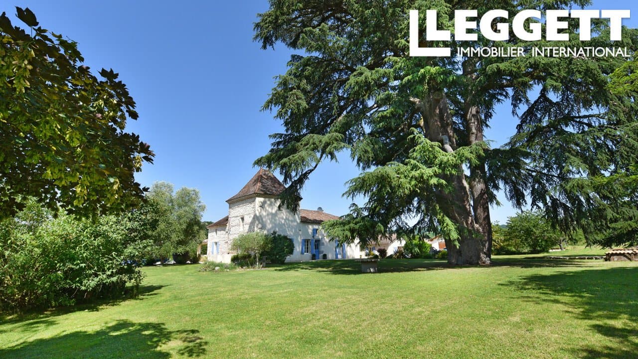 Elegant Estate With Manoir, Guest Cottage And Apartment In Picturesque Southwest France 5