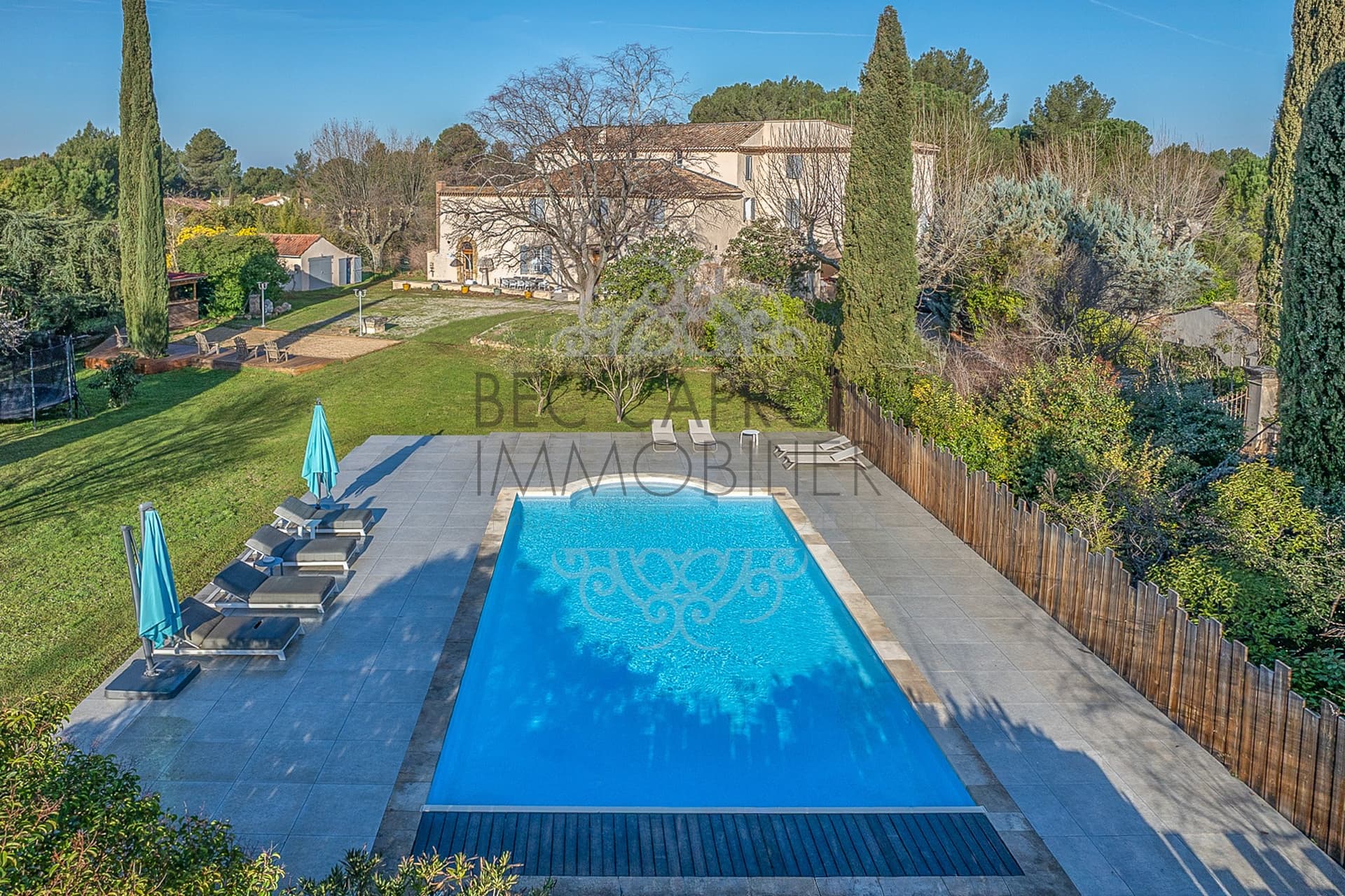 Magnificent Fully Restored 18th Century Property with Pool 2