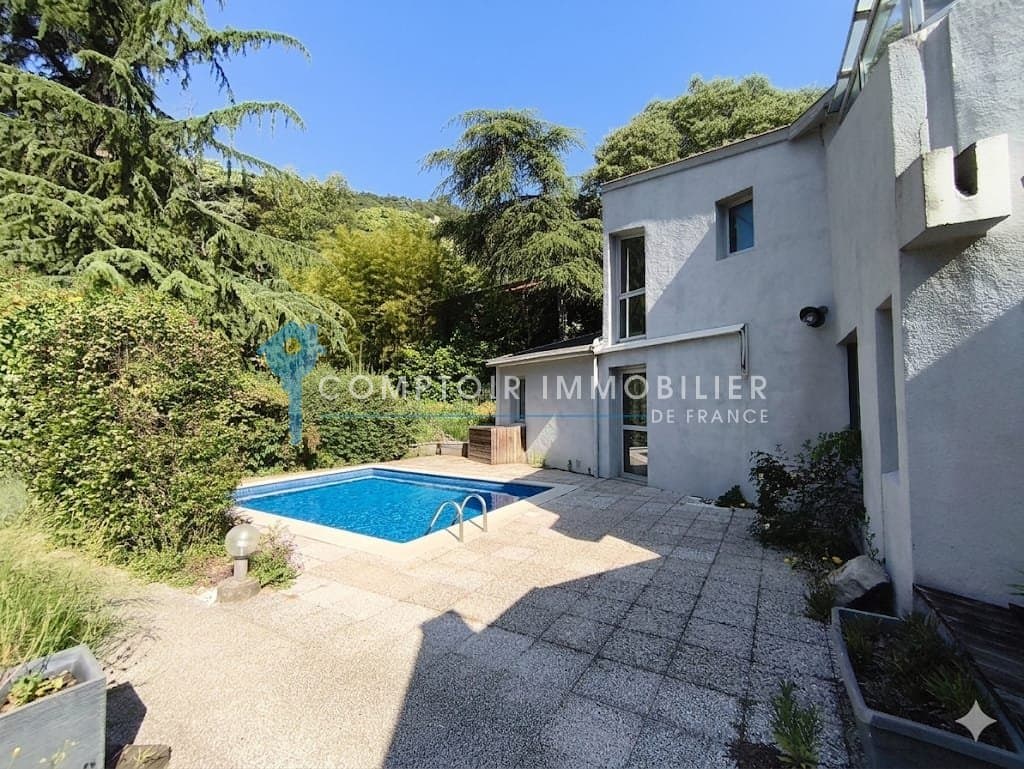 Exceptional Castle Estate With Hotel Facilities And Event Spaces 4