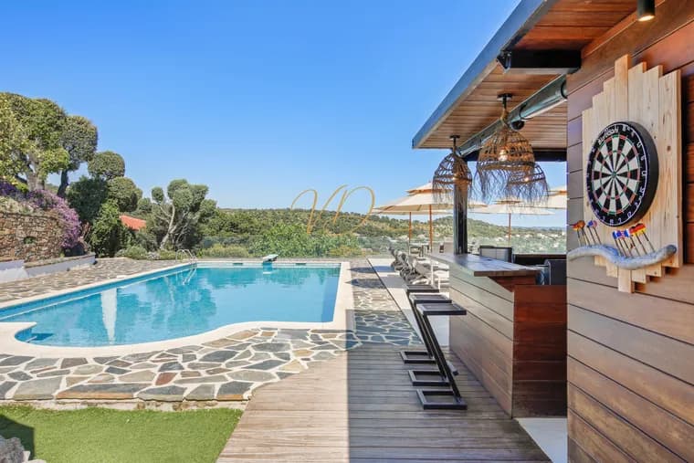 Exceptional Villa with Breathtaking Sea View and Heated Pool