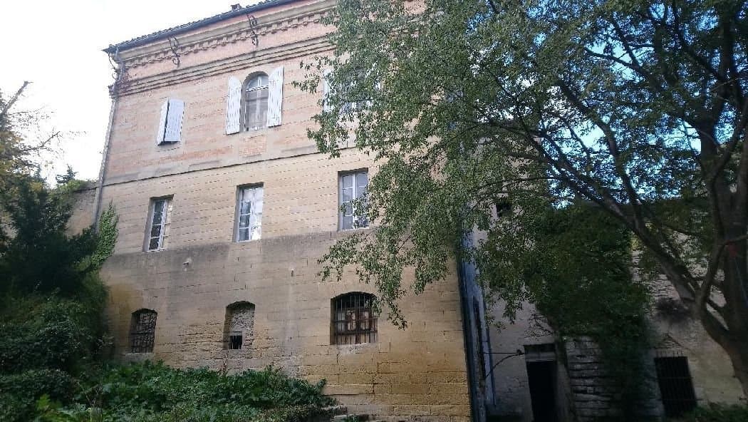 1860 Château With Silk Mill And Park In Uzès 2