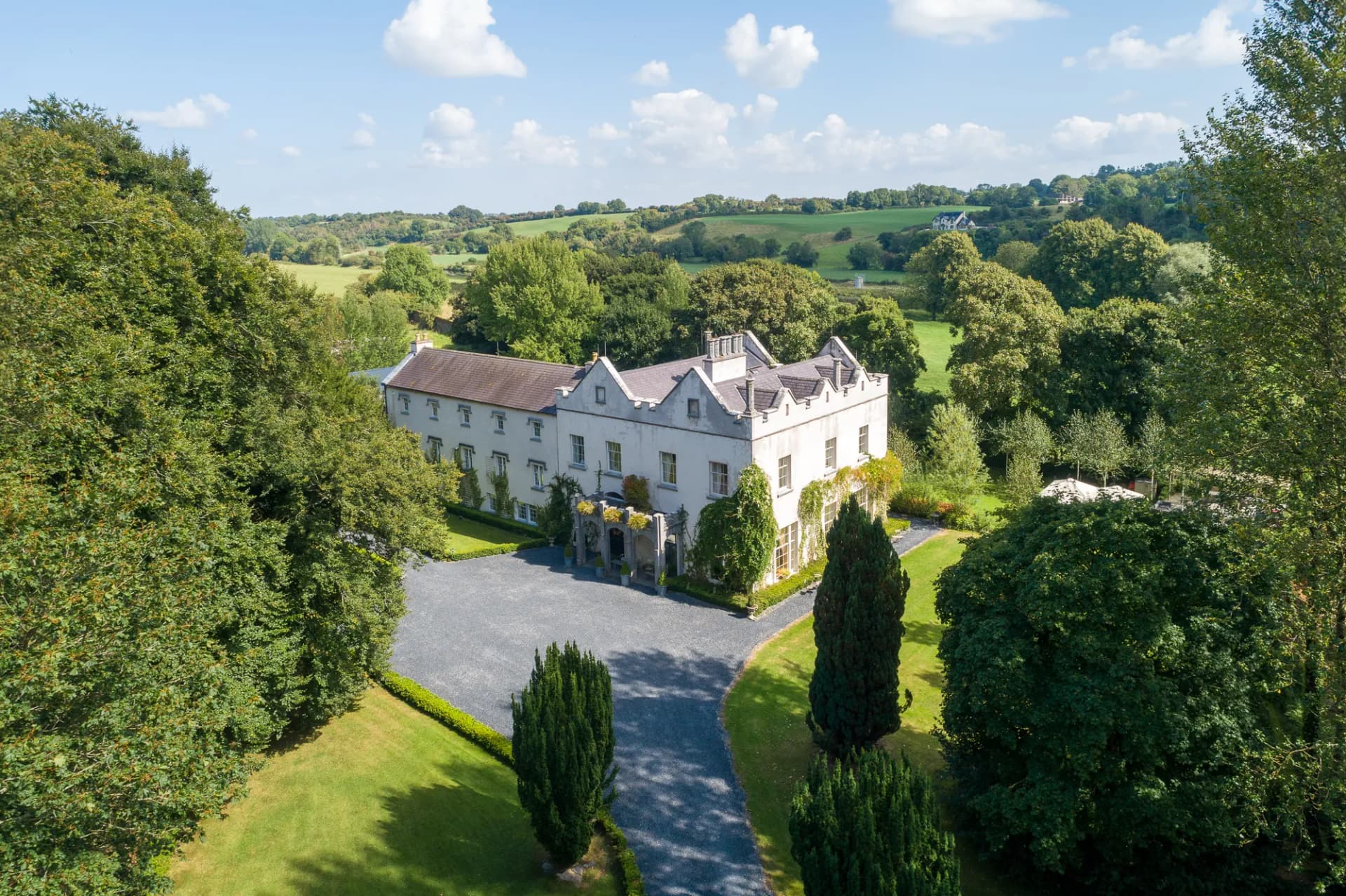 Charming 19th Century Country House With River Views 4