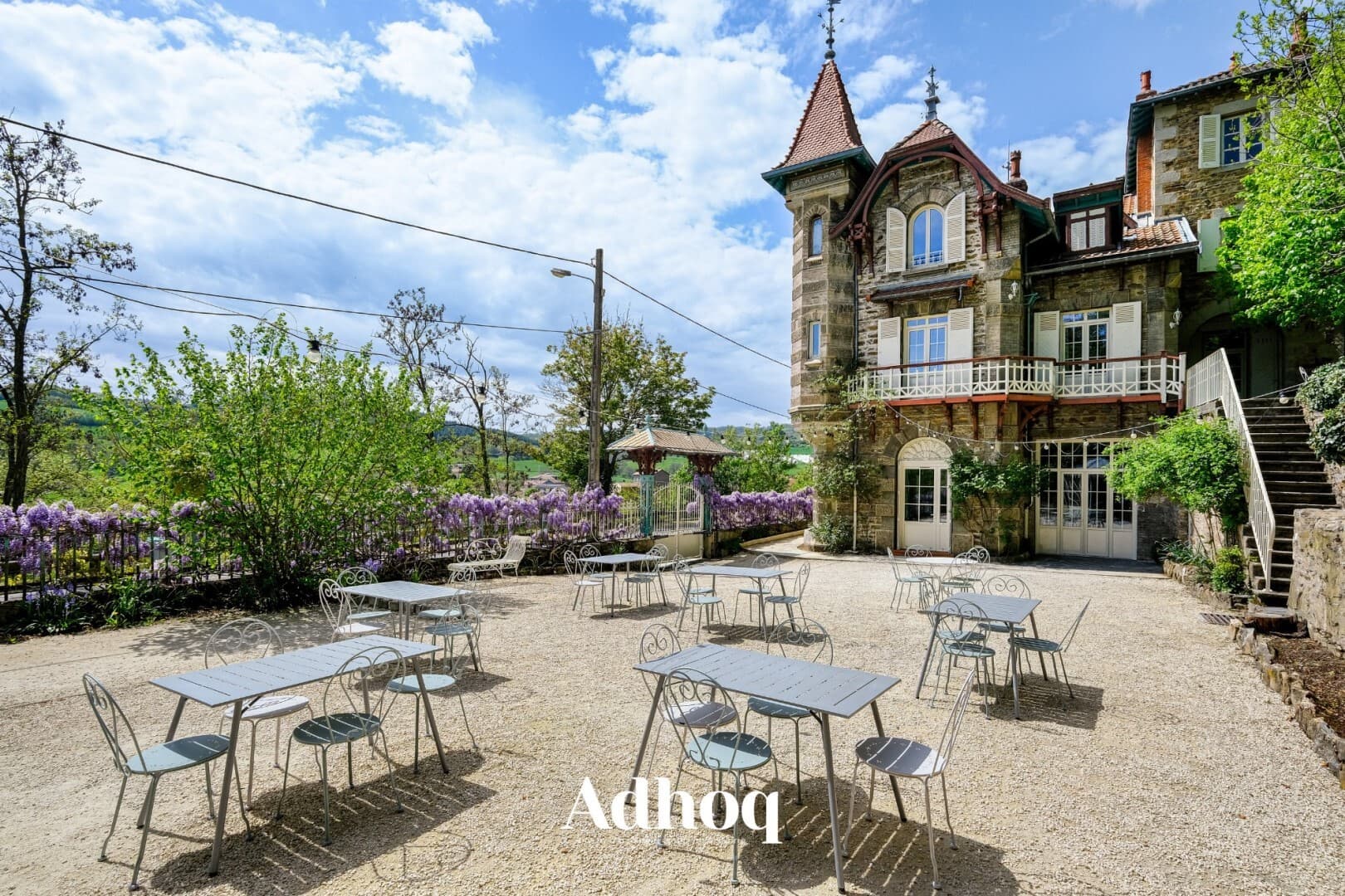 Castle with 12 Bedrooms and 600 Sqm of Living Space 3
