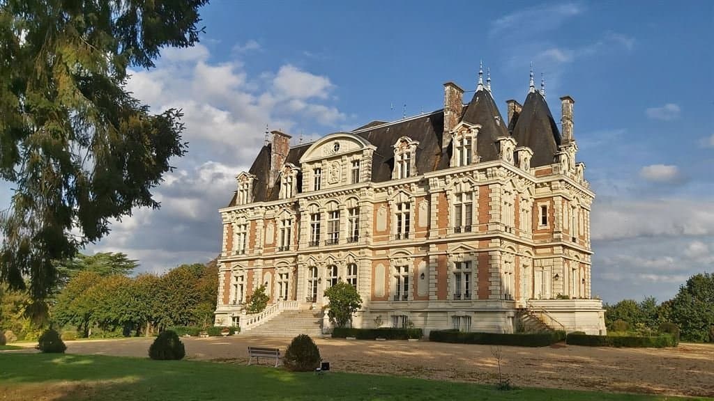 Magnificent 19th Century Château With Extensive Grounds And Equestrian Facilities