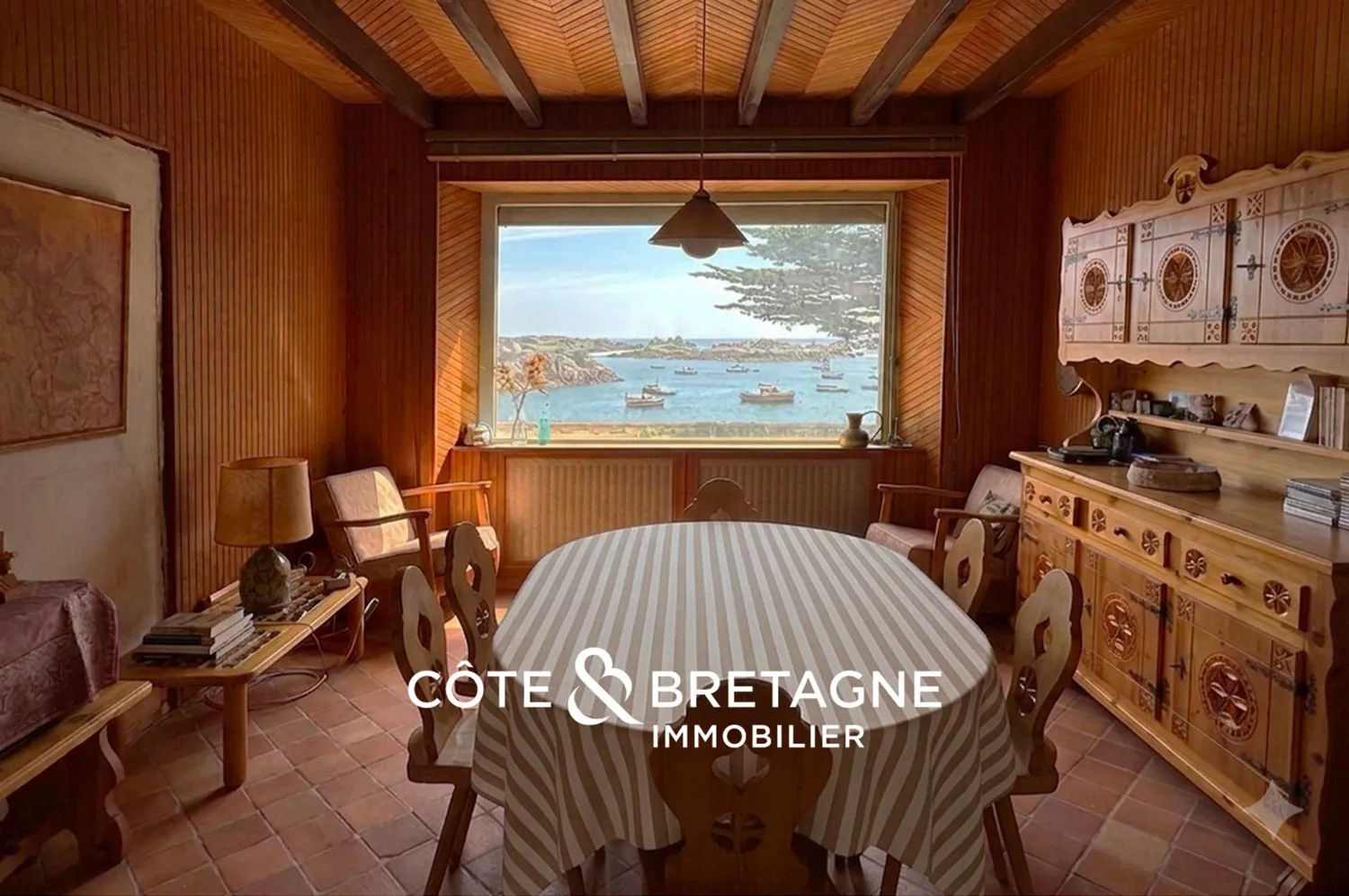 Charming Island Residence with Private Cove Access on Île-de-Bréhat 3