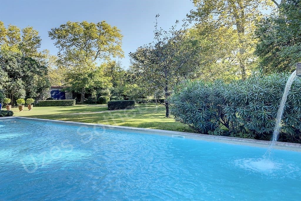 Stunning Château With 880 Sqm Living Area And Expansive Garden