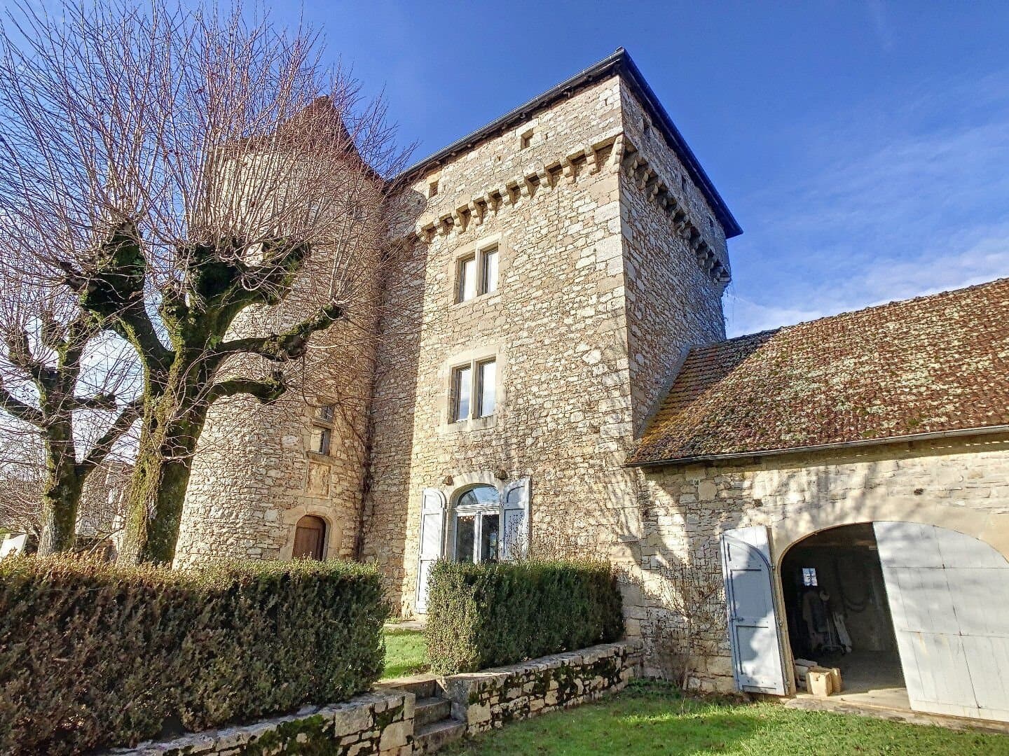 Magnificent 13th Century Castle Overlooking the Lot Valley 2