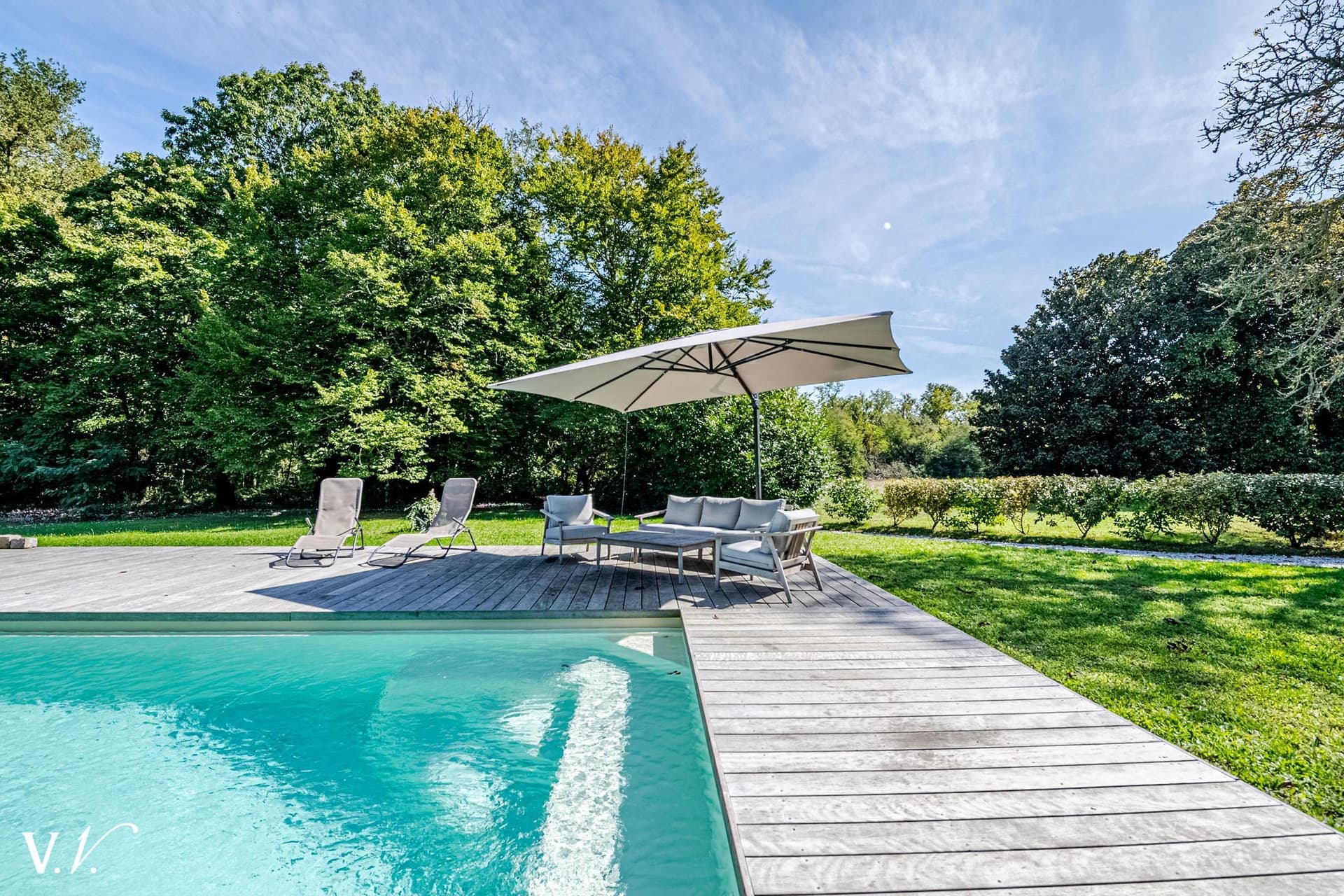 Château With 3 Suites And Magnificent Park Near Bordeaux 4