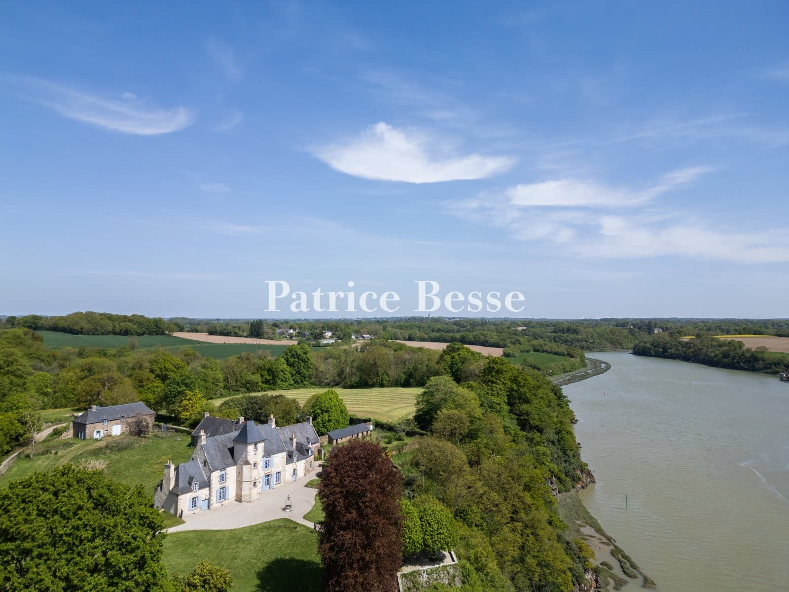 Castles for sale in Côtes-d'Armor