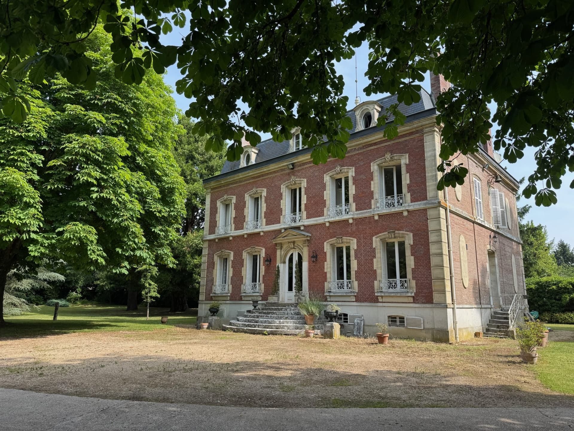 Castles for sale in Normandie