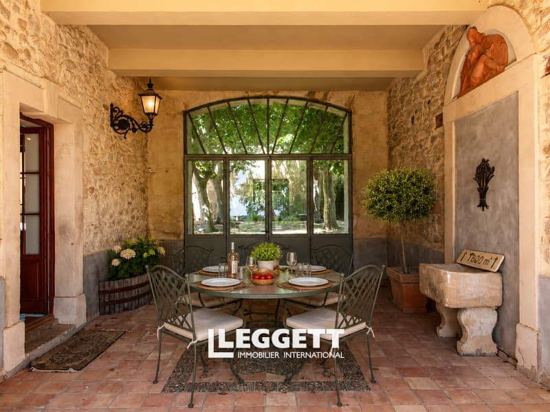 Historic Château Estate with Independent Guest Accommodation and Stunning Views 3