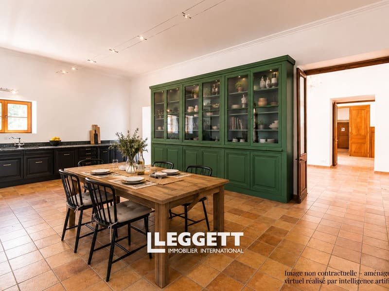 Historic Château Estate with Independent Guest Accommodation and Stunning Views 5