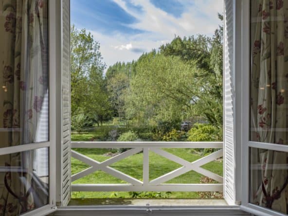 Stunning 15th Century Manor With Panoramic Views And Smart Home Features 2